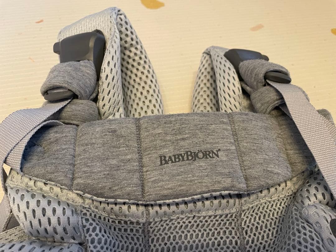 美品BABYBJÖRN Baby Carrier Harmony ベビービョルン