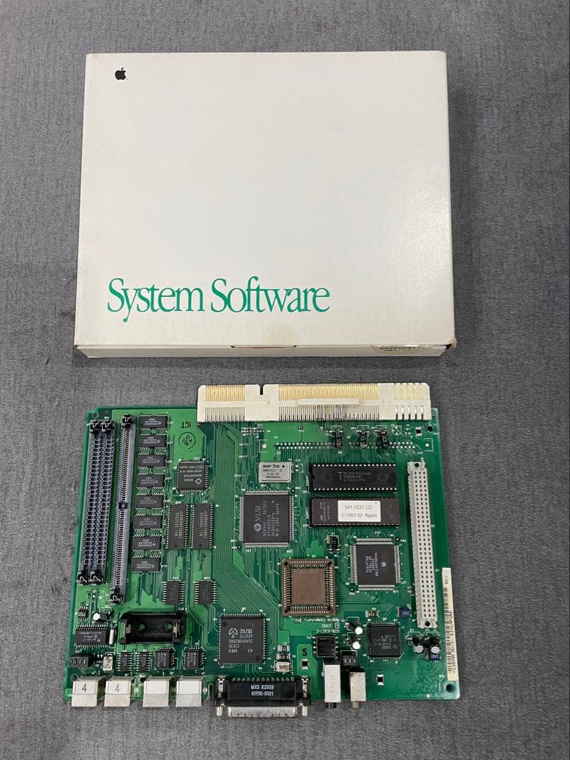 Macintosh Color Classicロジックボード