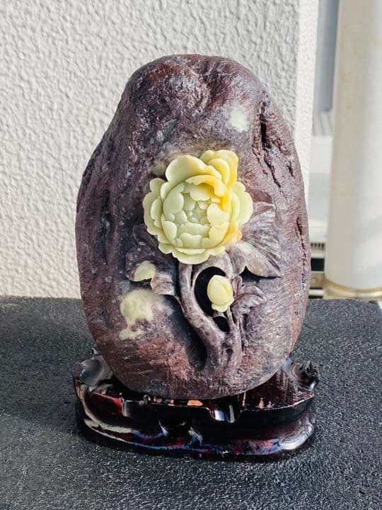 青田石　フラワー彫刻　2490g 博物館から流出　最高品質な青田石アート