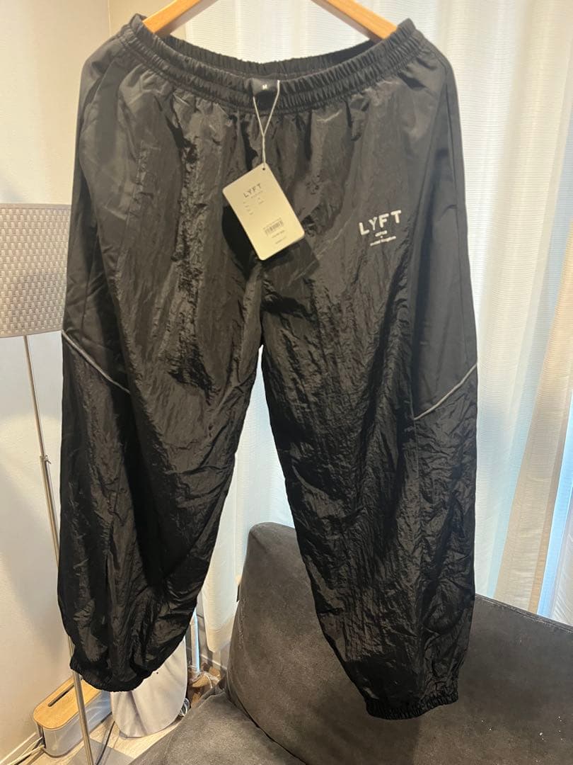 ジャケット・アウター LYFT V-FORM TRACK JACKET & PANTS M