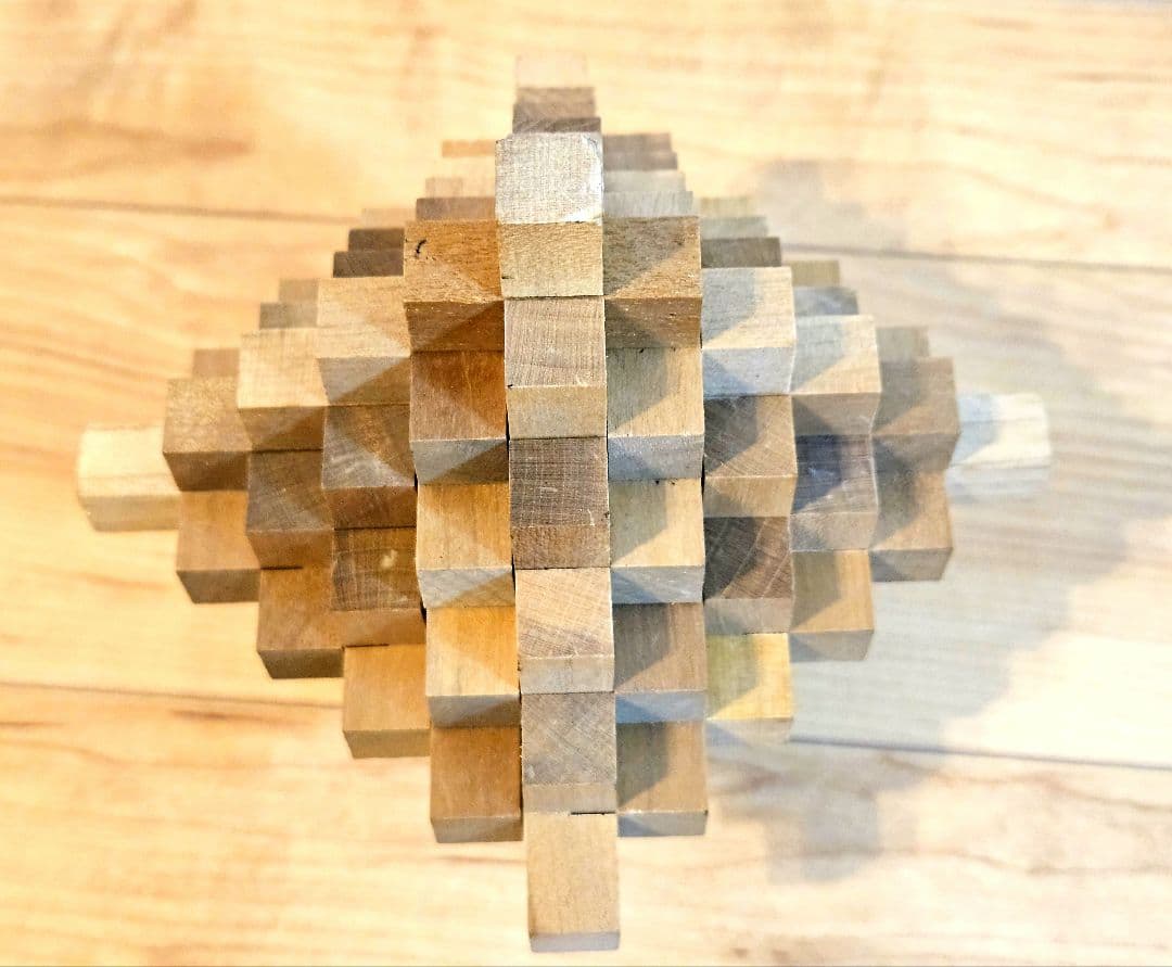 山中組木工房　51本型組木 釘を使用しない木組みパズル
