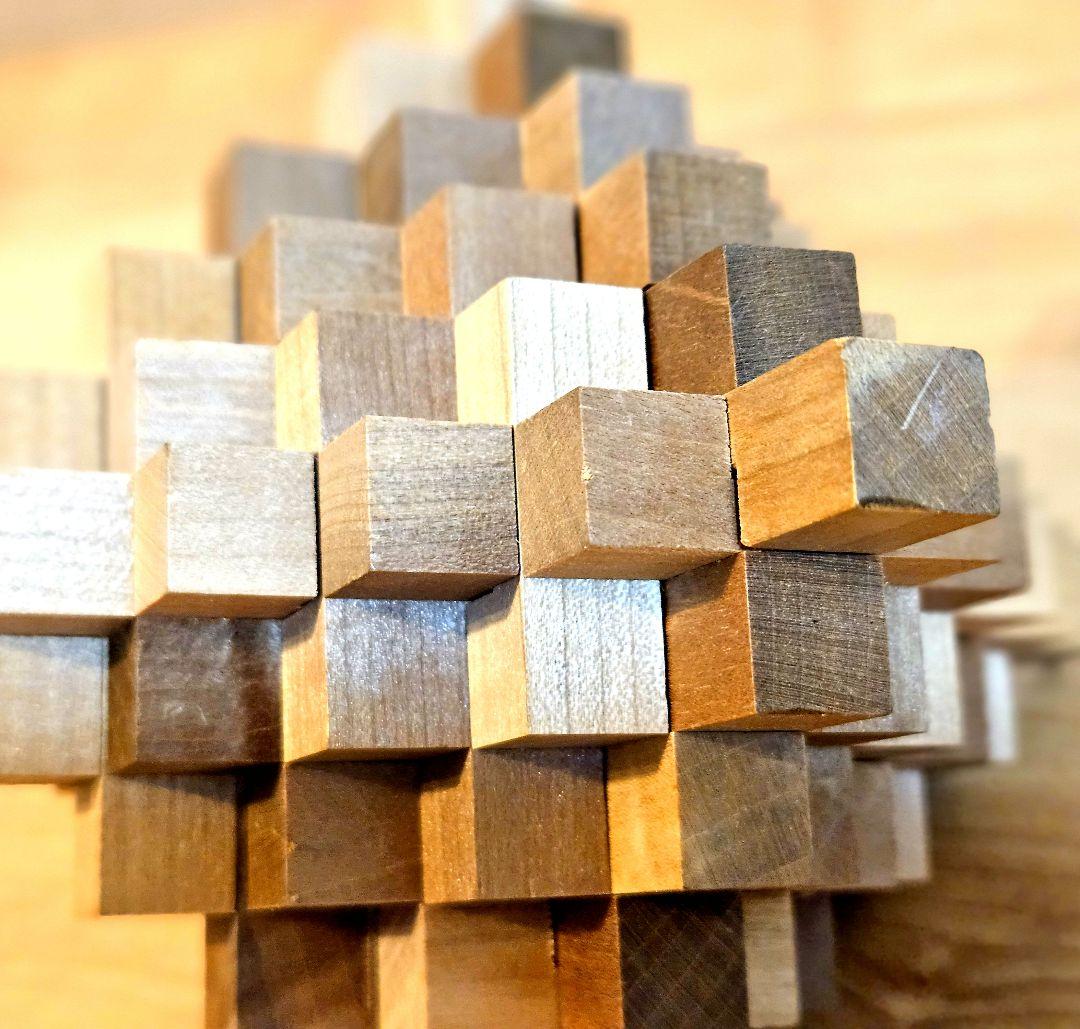 山中組木工房　51本型組木 釘を使用しない木組みパズル