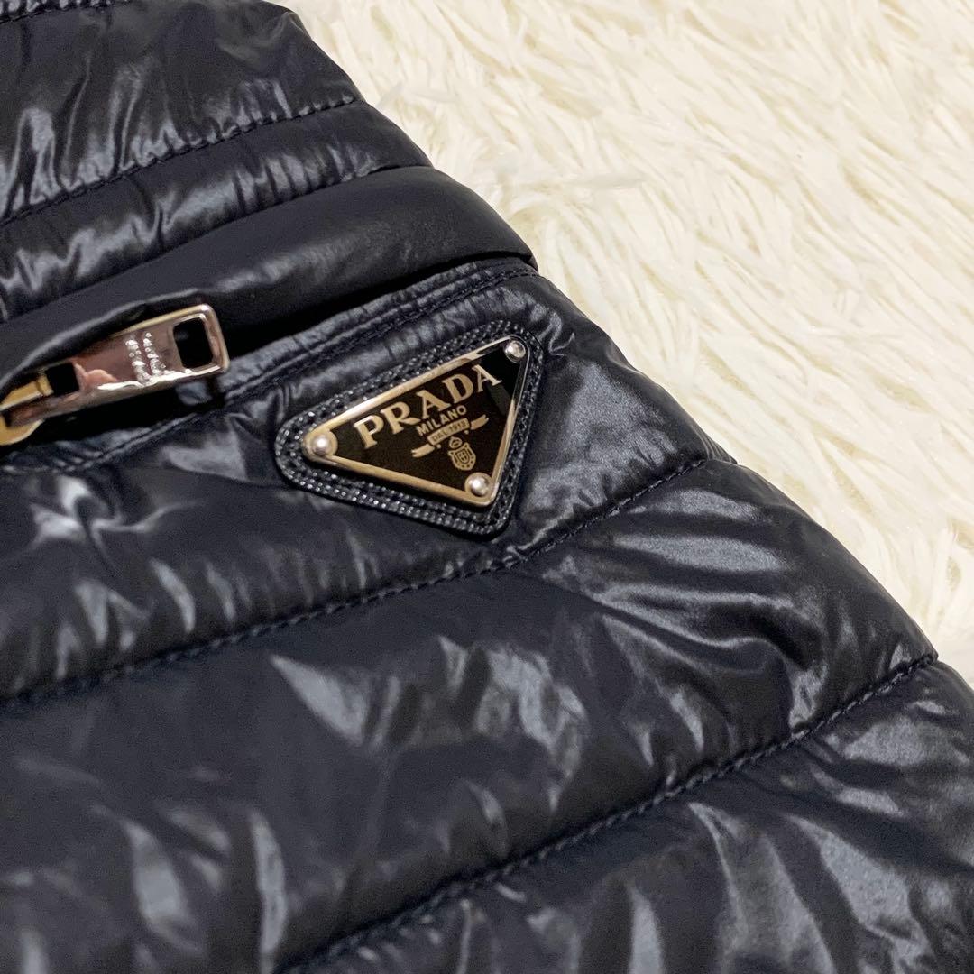 【aks】プラダ ボンバー SGH827 ロゴプレート ブラック 46