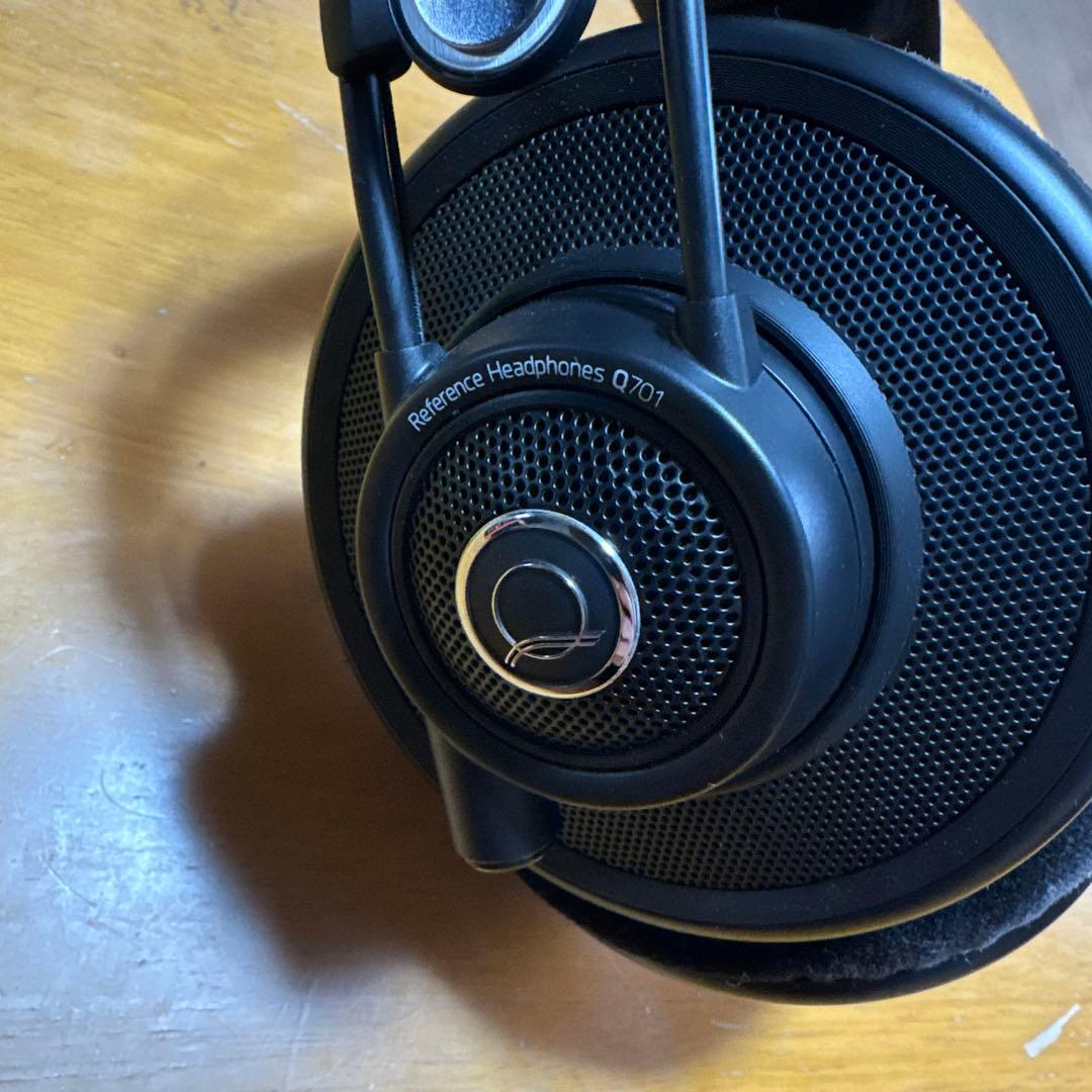 AKG Q701 外箱なし