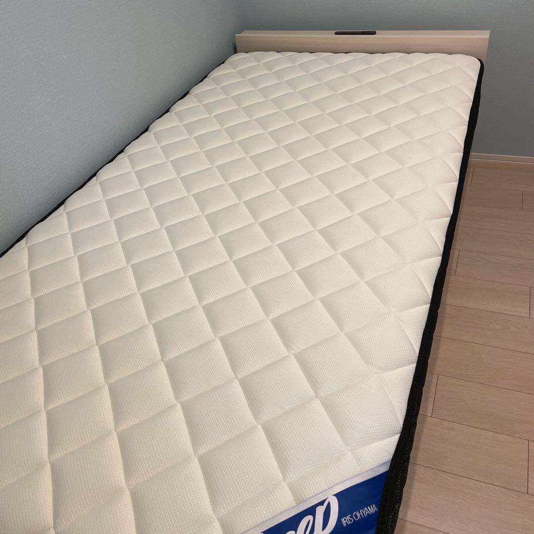 [専用]Simple Style シングルベッドフレームUSBポート付きベッド