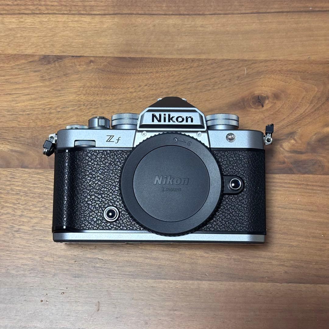 美品 ニコン Zf シルバー ボディ