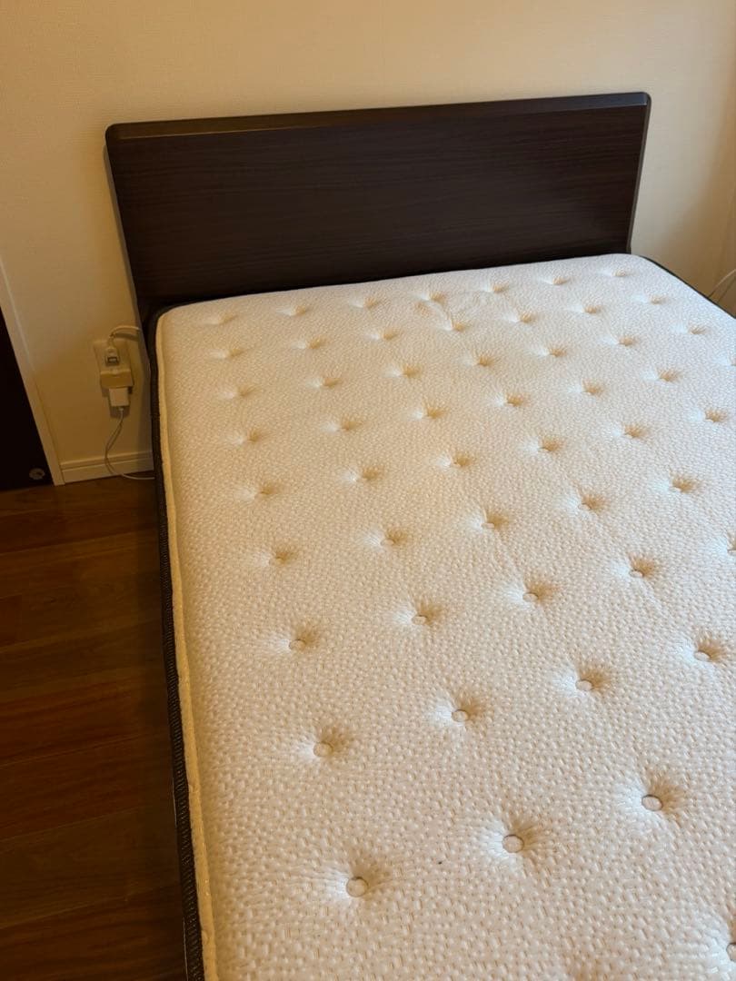 セミダブル　ニトリ ベッドフレーム ダークブラウン 引き出し付 マットレスセット