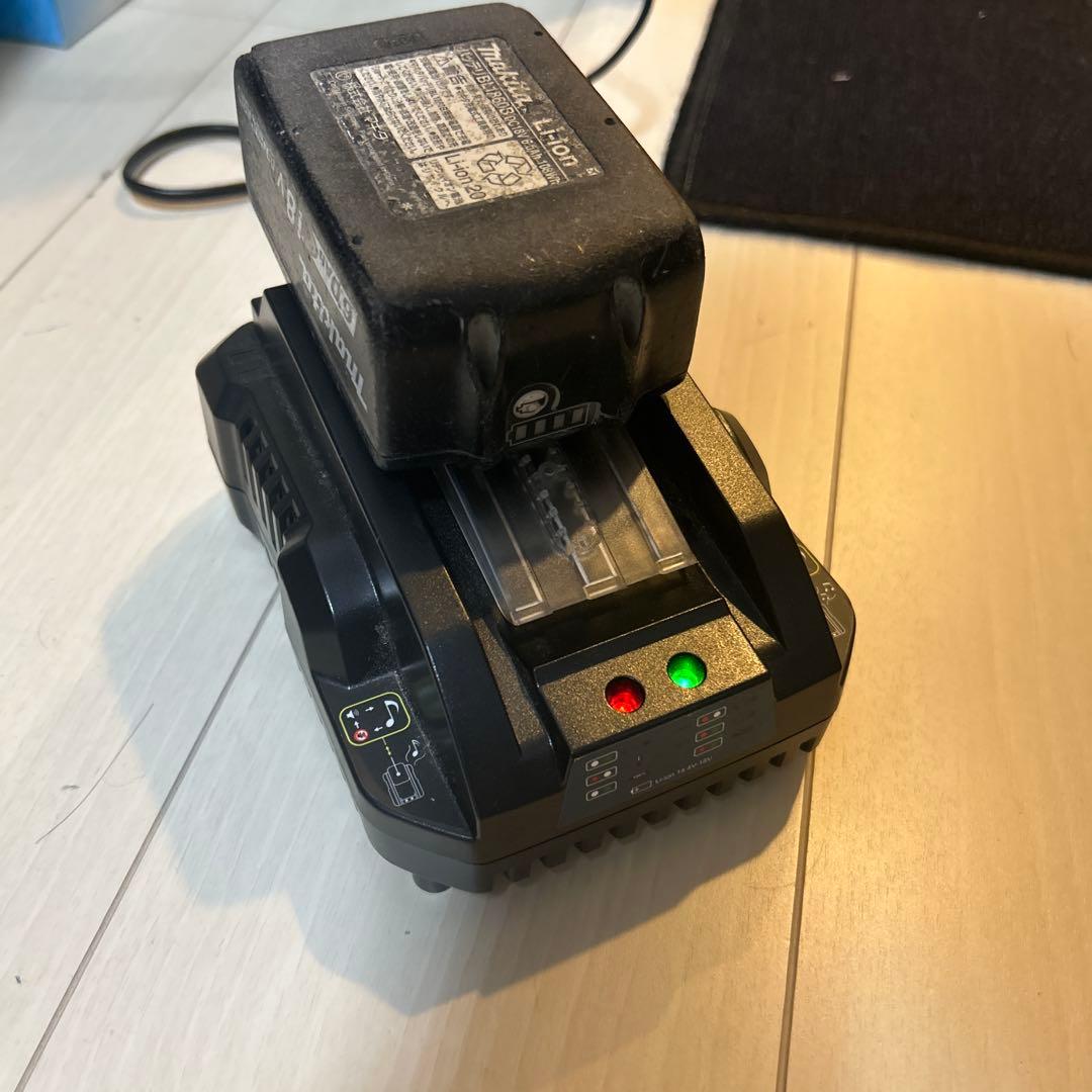 y-style様　マキタ　ラジオ　スピーカー　mr108