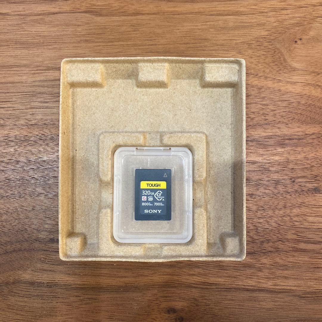 CFexpress Type Aメモリーカード TOUGH 320GB