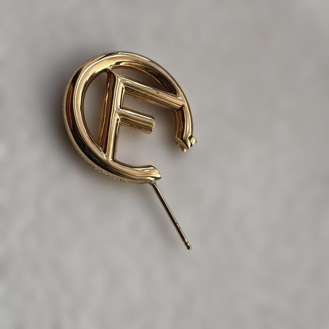 FENDI earring フェンディピアス エフイズ 片耳のみ ゴールド系