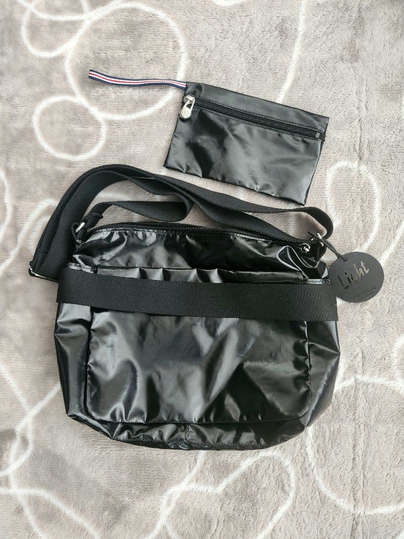 ジャックゴムのショルダーバッグRIGA　ブラック 定価30800円のお品！