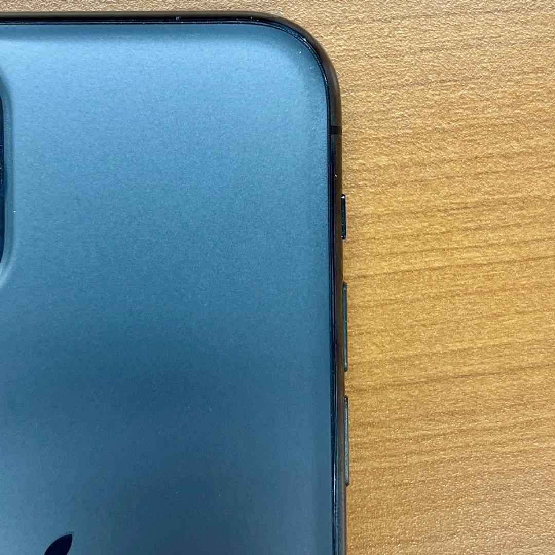 B*︎様 動作確認済み iPhone 11 Pro 64GB ID 99fa11