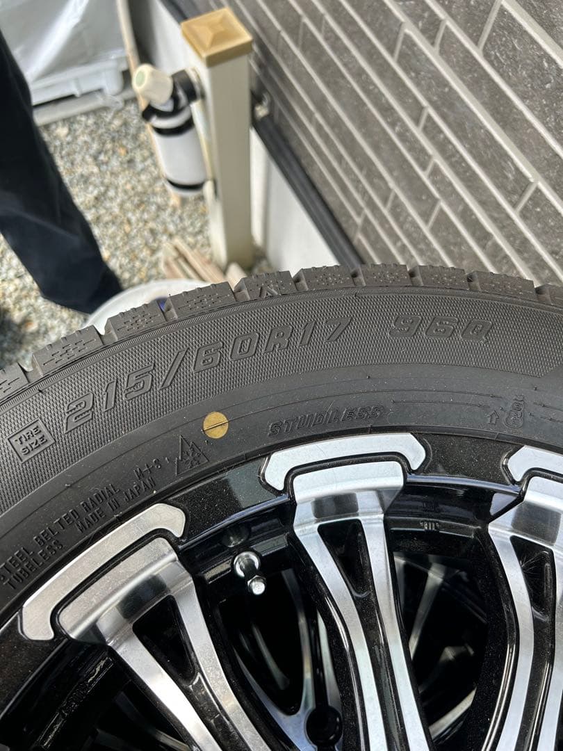 ハイエーススタットレスタイヤ4本セット