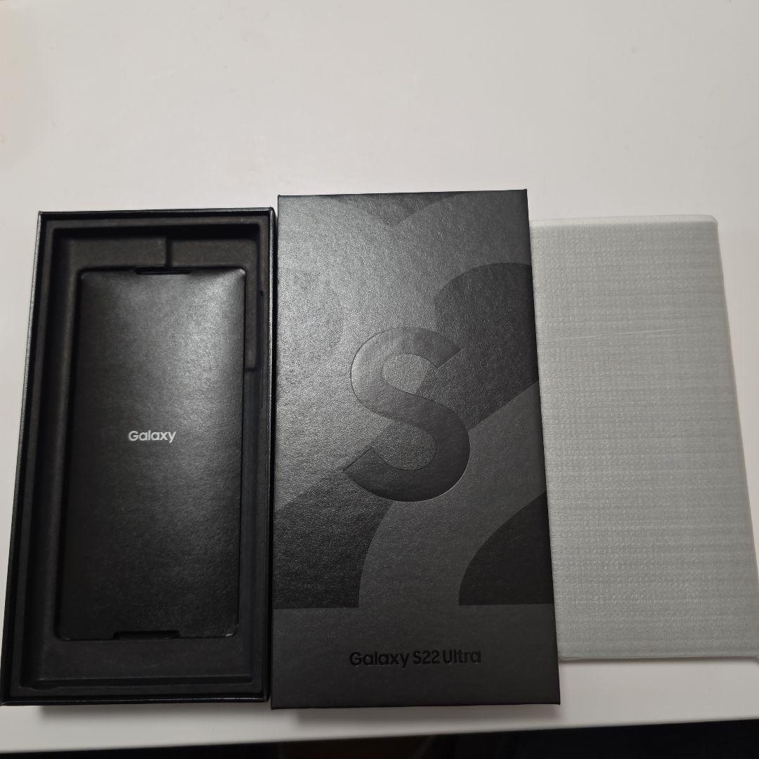 Samsung Galaxy S22 Ultra ブラック 本体