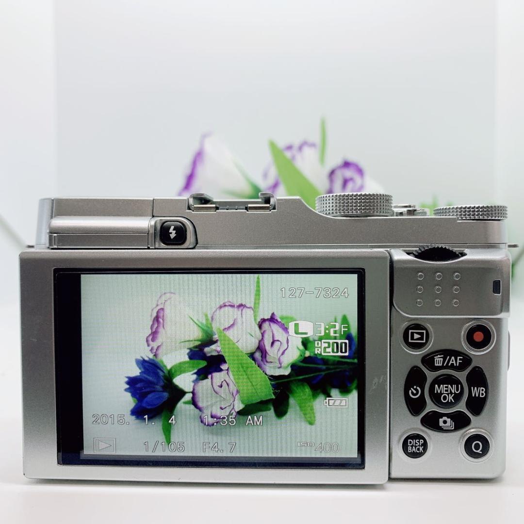 フジフィルム ミラーレス一眼 X-A2 FUJIFILM 美品 M340