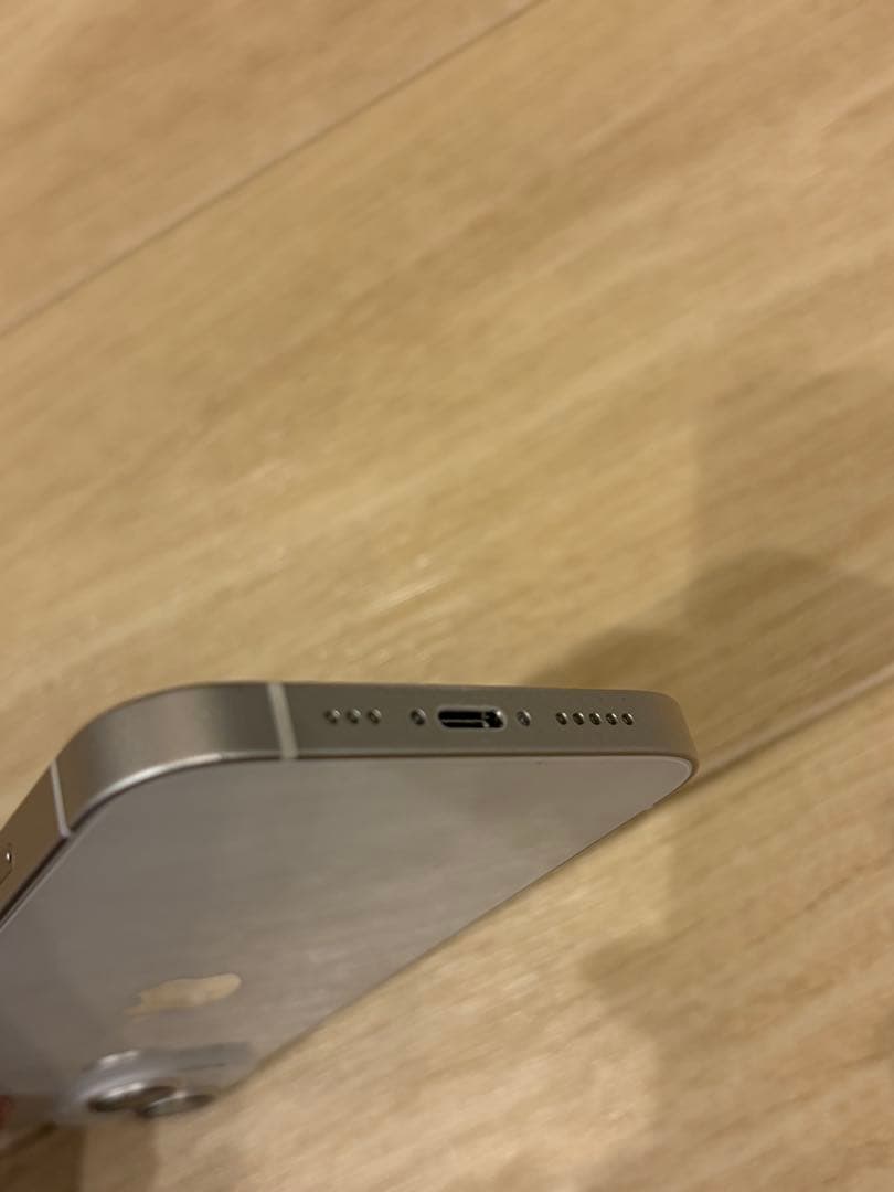 Apple iPhone 14 スターライト　本体 256GB