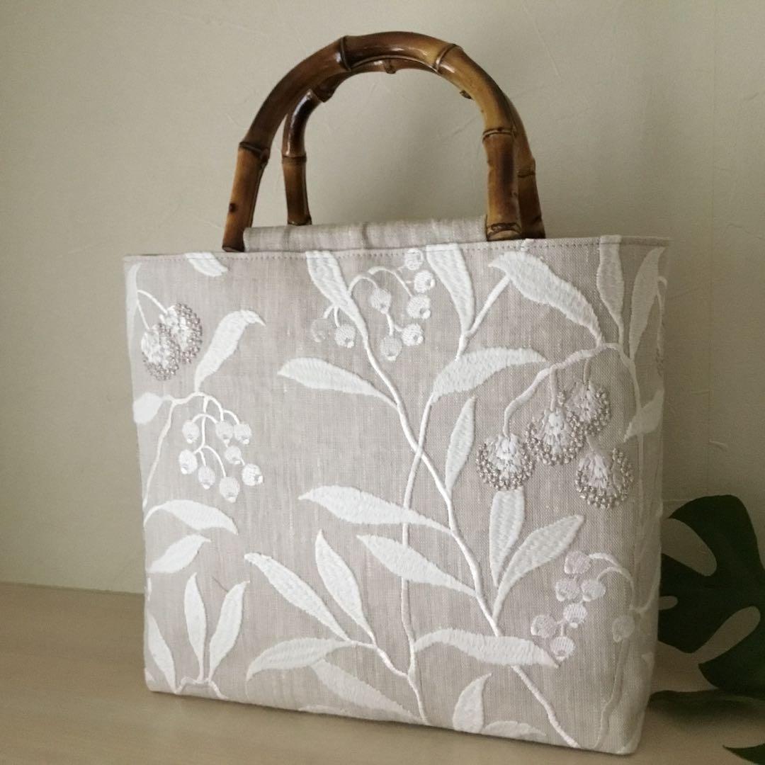 ピュアモリス♣︎Arbutus Embroidery♣︎ハンドメイドバッグ