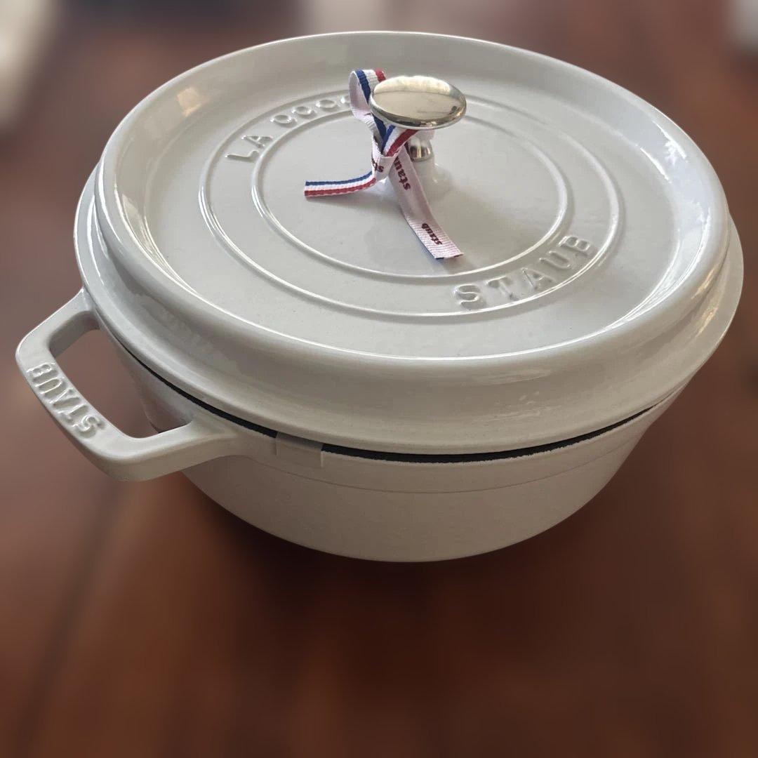 STAUB 鍋 シャローホワイト 26cm 3.8L ストウブ　箱無し　新品
