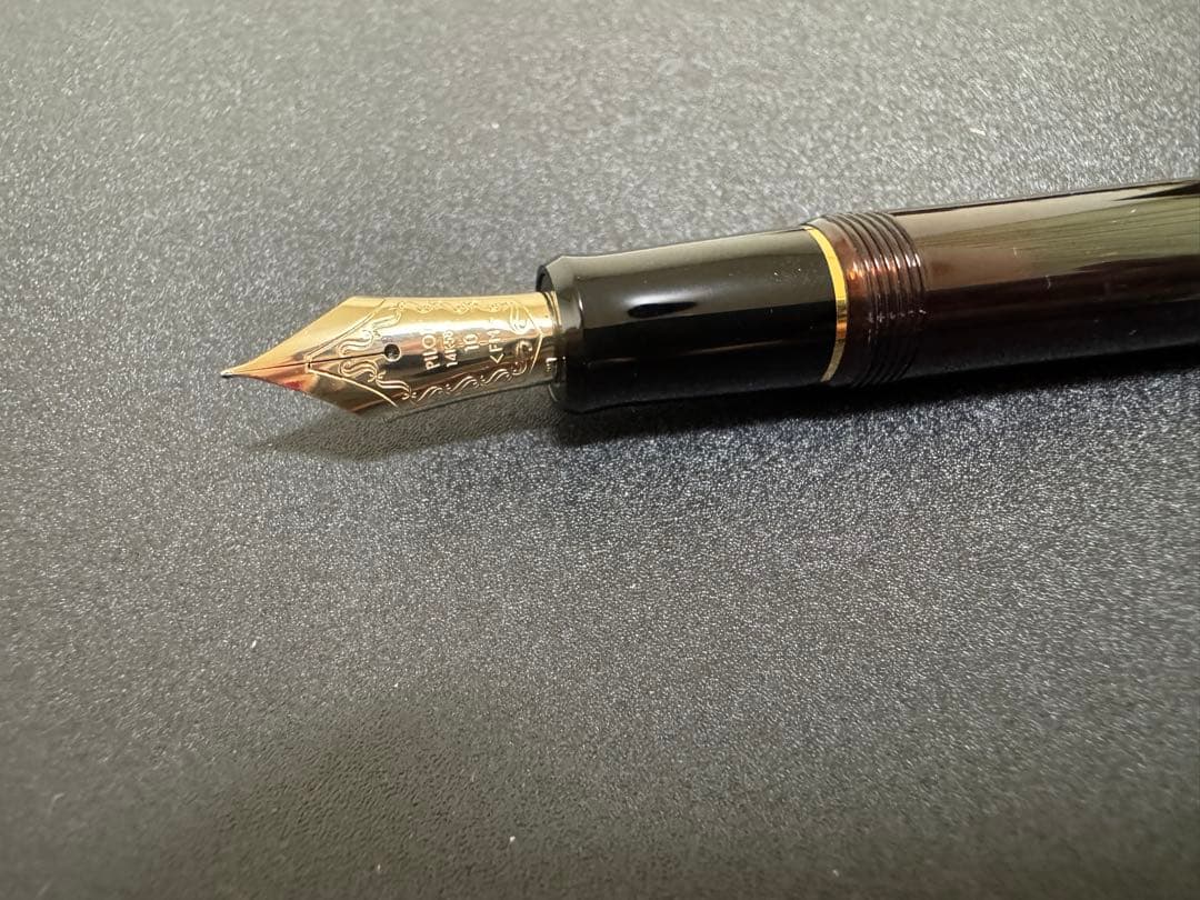 PILOT カスタムヘリテイジ912 ネオクラシックブラウン FMニブ