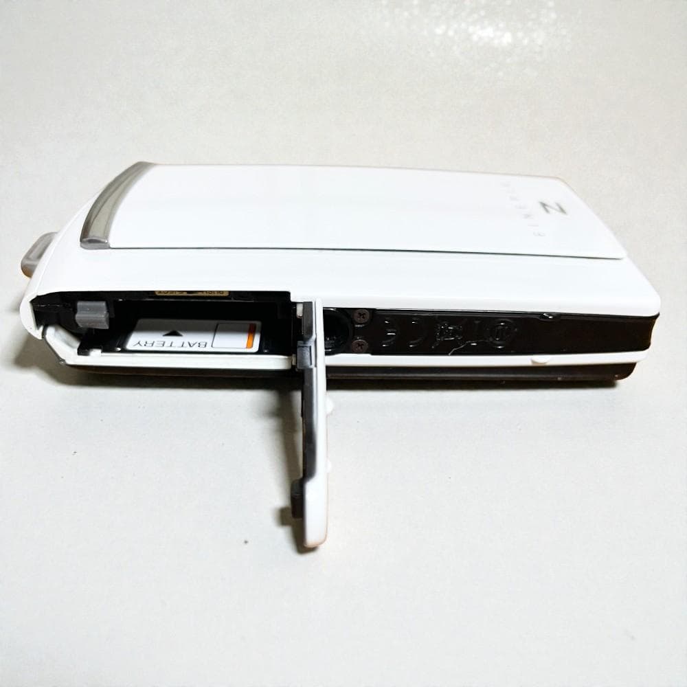 フジフィルム デジカメ FINEPIX Z1000EXR FUJIFILM 白