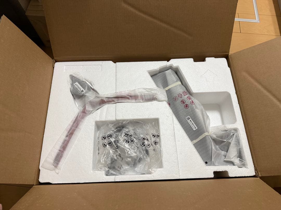 LG UltraGear 27GP83B-B 27インチモニター