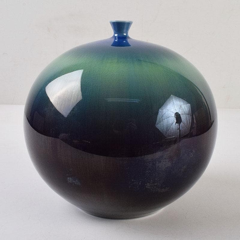 ジ〜p　柳雨軒　三代八十吉　徳田正彦作　彩釉　耀彩　壷　M　R9162H