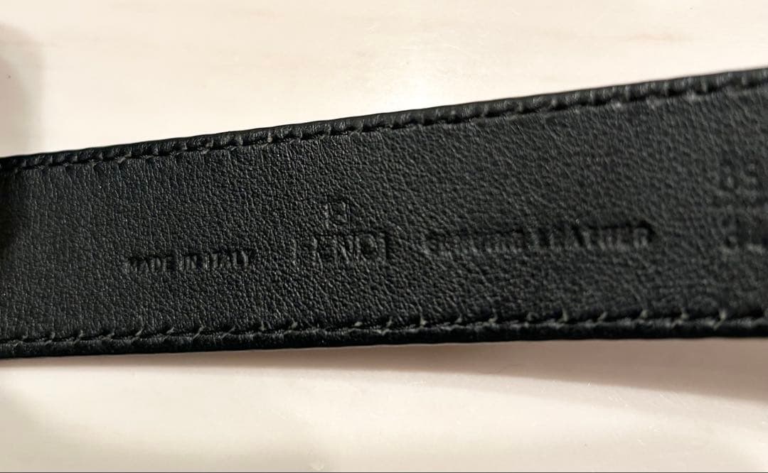 FENDIベルト　黒　パテント　フェンディベルト　85サイズ