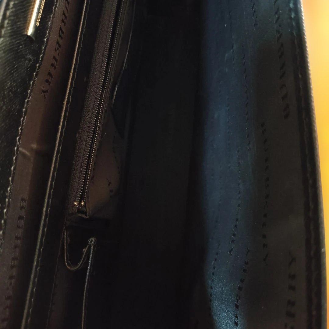 BURBERRY バーバリービジネスバッグ 鍵付きブラック