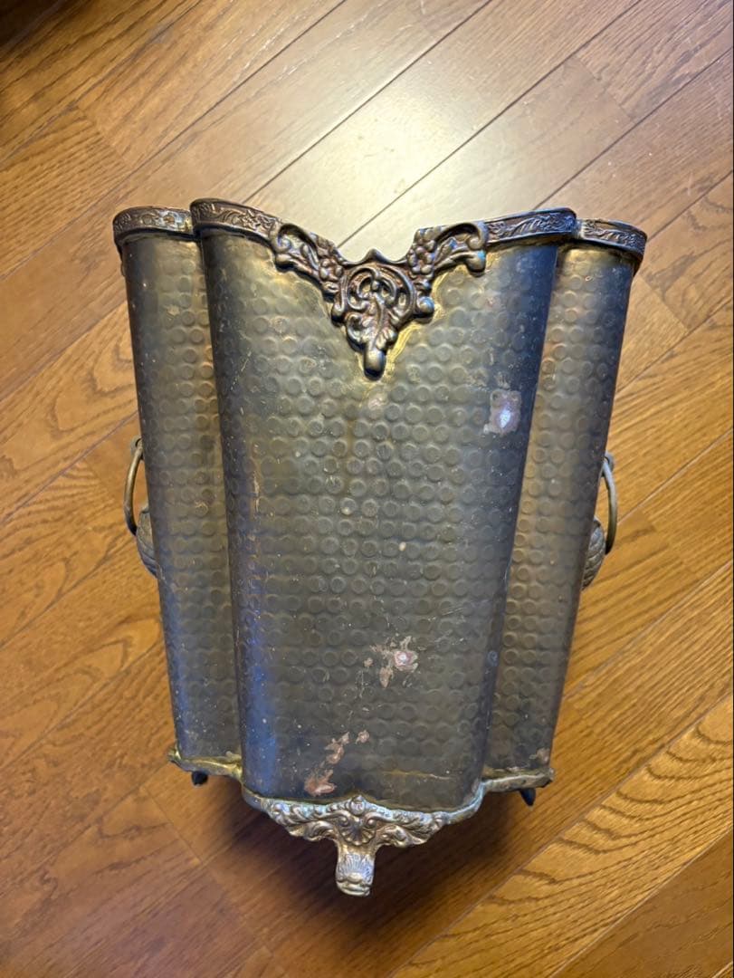 アンティーク! 古家具・銅製.小物入れ.ゴミ箱! レトロ!