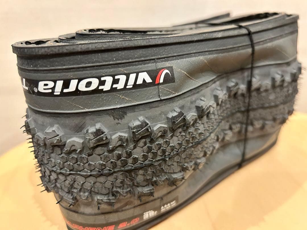 【新品・未使用品】TERRENO DRY 700×38c 2本セット