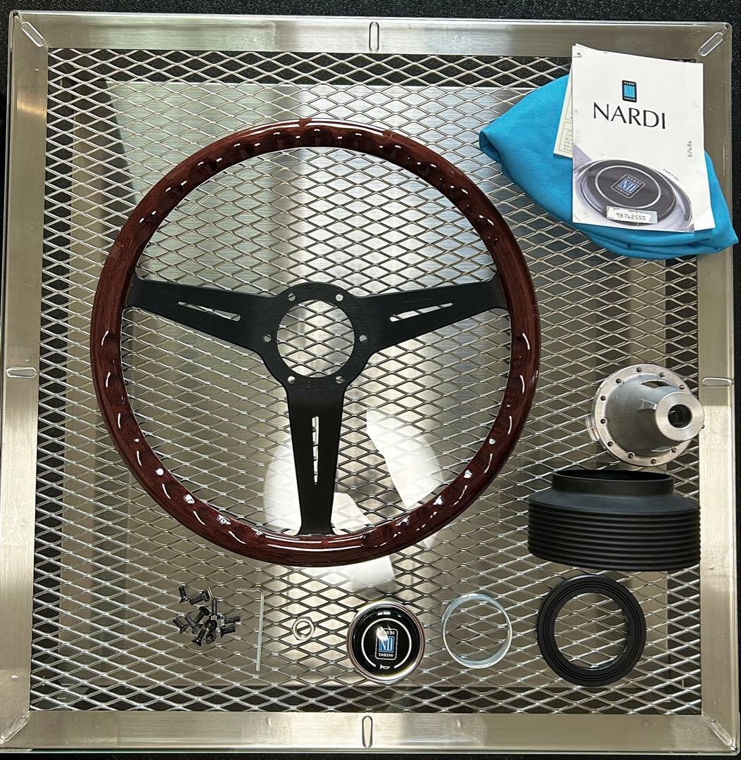 ナルディCLASSIC WOOD ウッド/ブラックスポーク　360mm N122