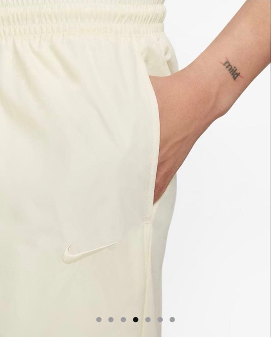新品 NIKE ナイキ セットアップ アイボリー 上下セットビックロゴ Lサイズ