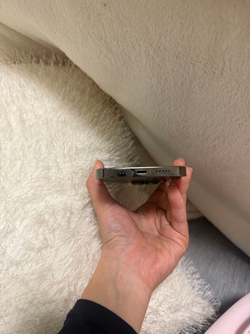 L*p様 Apple iPhone13プロ　256GB SIMフリー　グラファイ