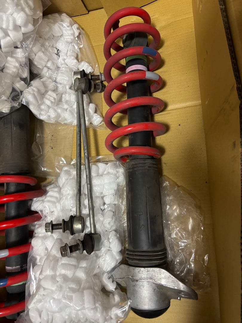 プリウスPHVGRサスキット（送料込み）