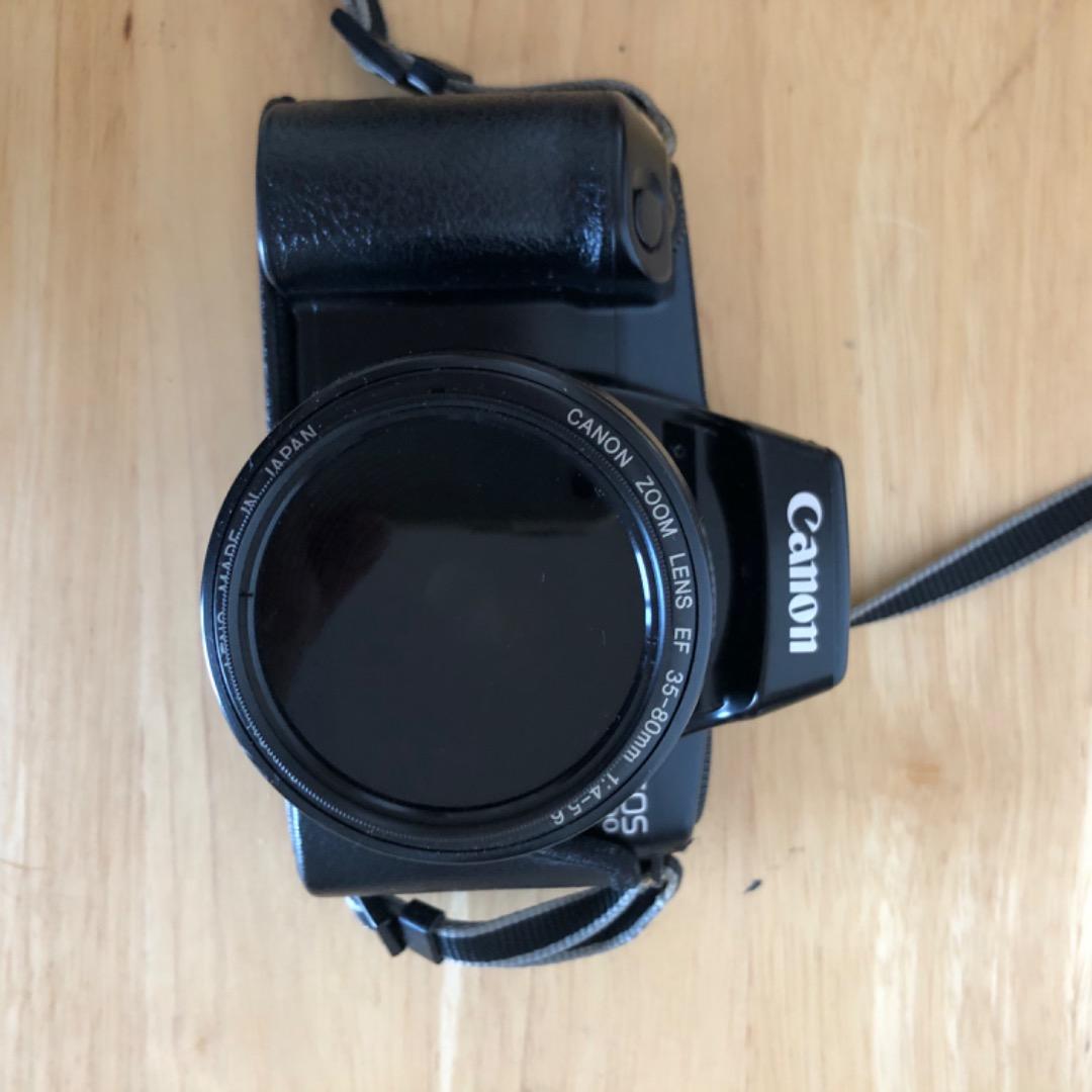 Canon EOS 1000 S 本体　標準レンズ　偏光フィルター付