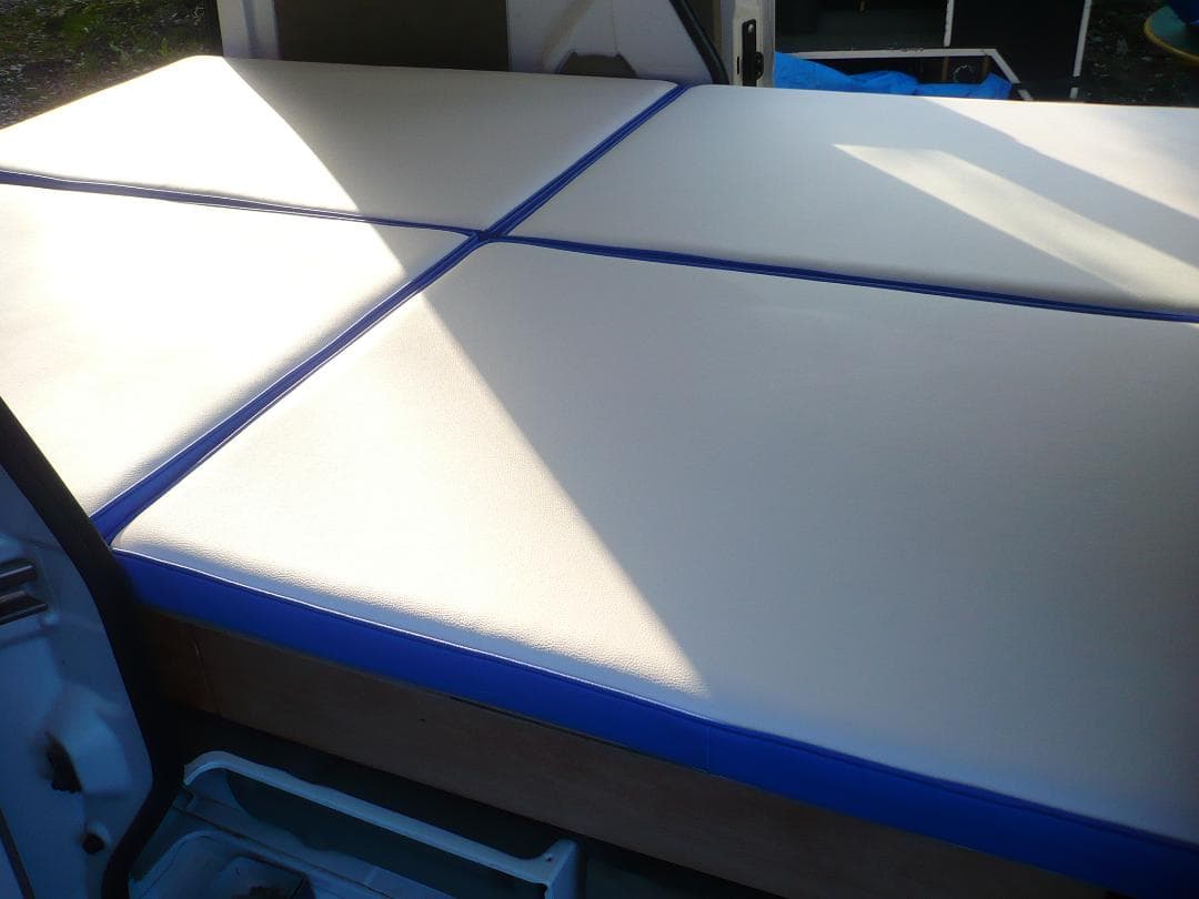 車中泊仕様～本格キャンピングカーまで製作しますっ！