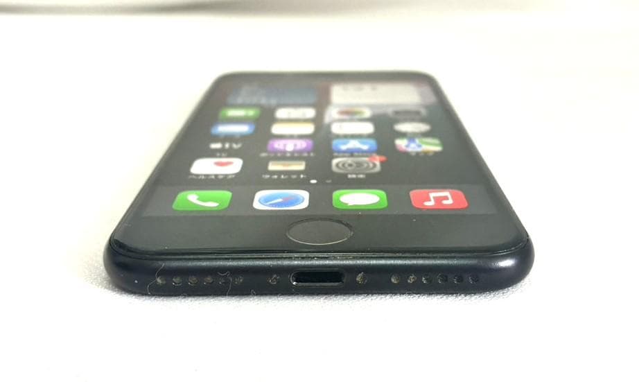 美品 Apple iPhone SE 第2世代 256GB バッテリ残量80%