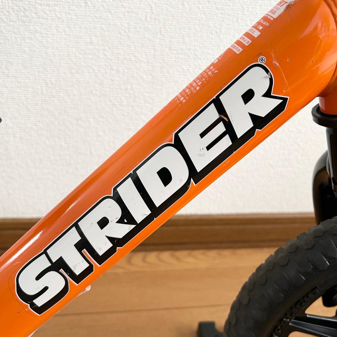 STRIDER ストライダー　12インチ　スポーツモデル　オレンジ　スタンド付き