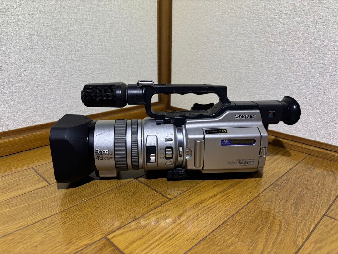 SONY DCRーVX2000