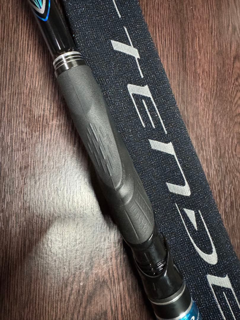 がまかつ がま磯 アテンダー3 1-53 2回使用の美品 貴重です。