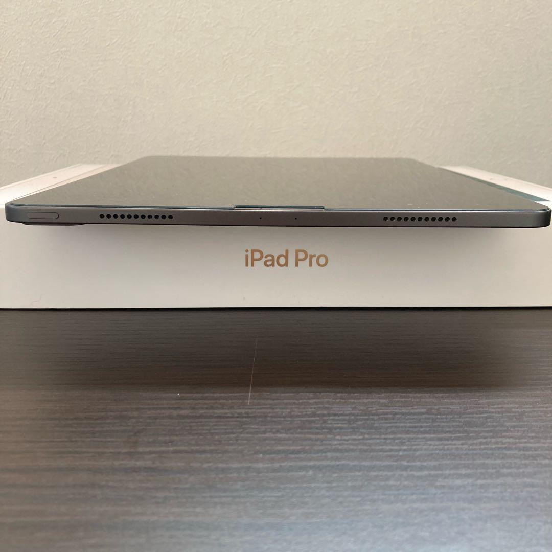 【極美品】iPad Pro 12.9インチ 第5世代 WiFiモデル 256GB