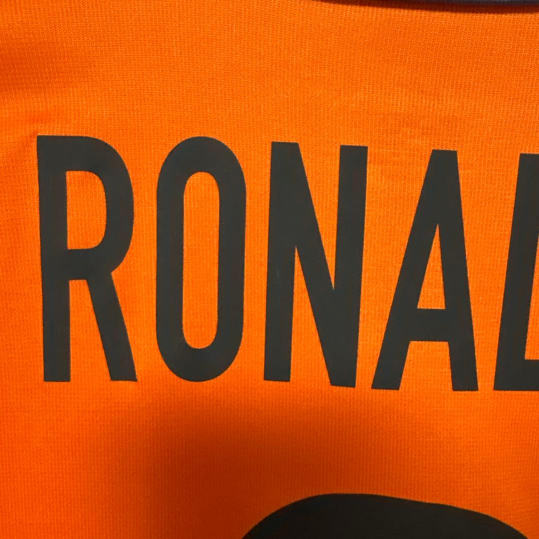 サッカーユニフォーム　インテル　00-01 3rd #9 RONALDO タグ付