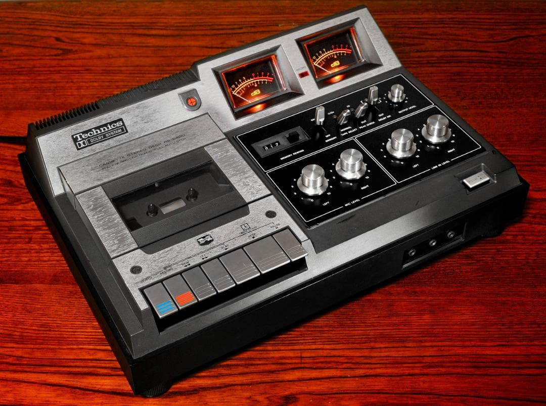 ★Technics STEREO CASSETTE DECK RS-640U　♪
