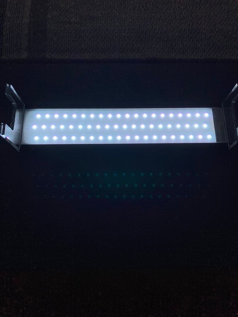 Chihiros WRGB2 60 ブラック LEDライト