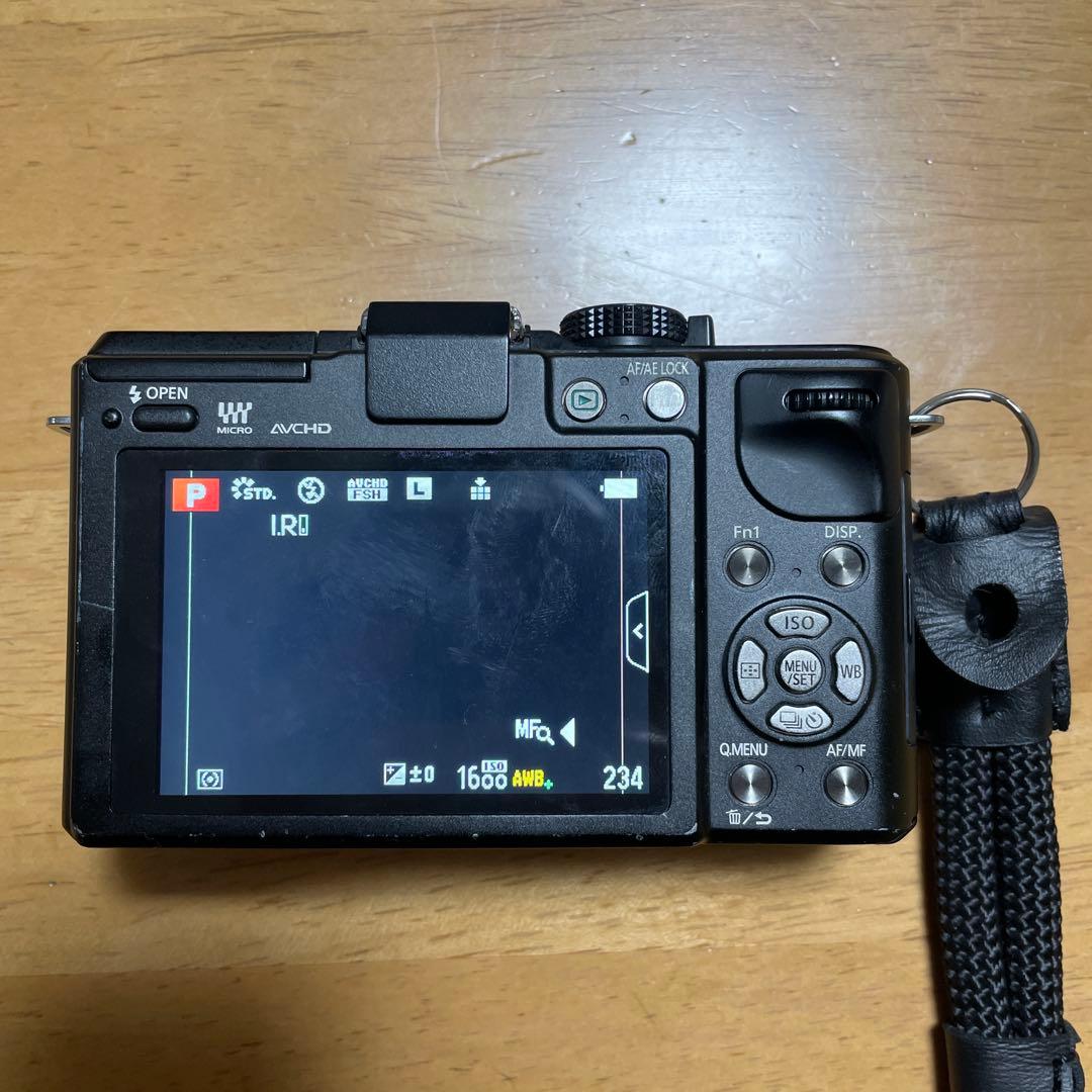 LUMIX GX1 本体 バッテリー付属　動作良好 ミラーレス一眼