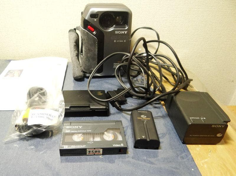 Ｈｉ８ 8ミリビデオカメラ　ハンディカムCCD-SC9　送料無料11