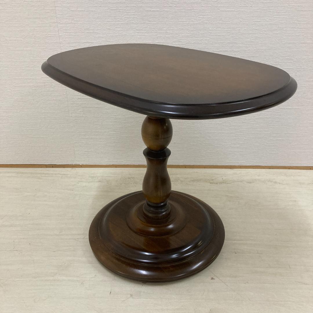 【カリモク】コロニアル　カフェテーブル　サイドテーブル　ローテーブル