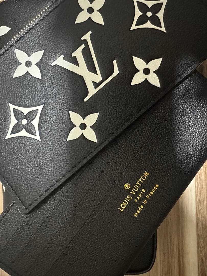 ショルダーバッグ早い者勝ち！