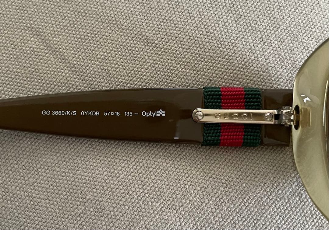 【美品】GUCCI レディースサングラス ケース付き