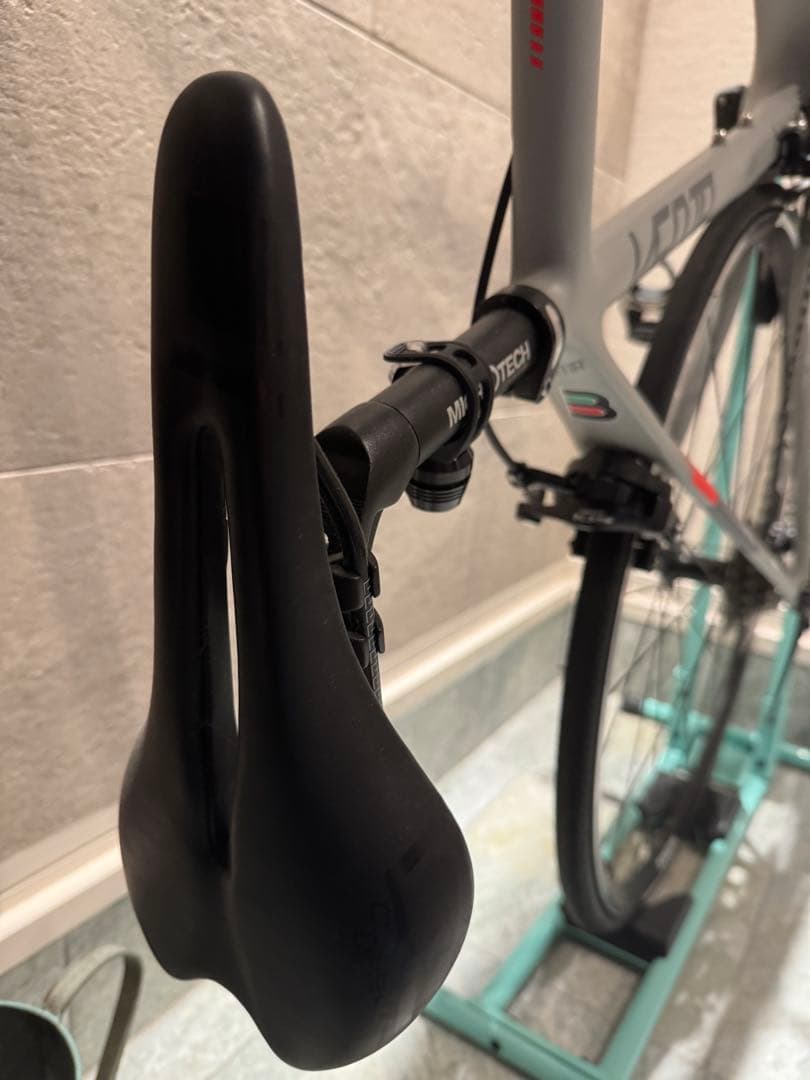 BASSO (バッソ) 2017 VENTA ヴェンタ 105 ロードバイク